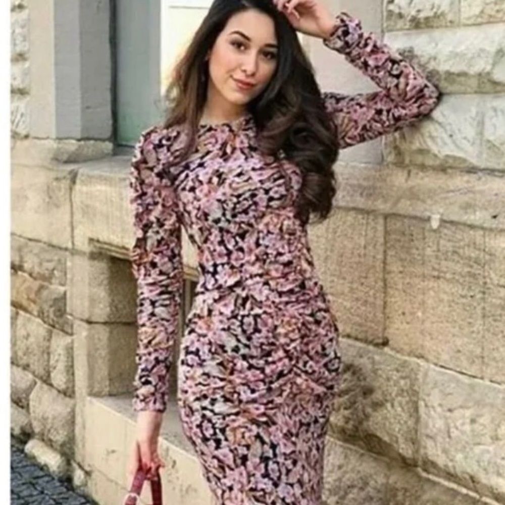 NEW ZARA Floral Pink Ruched Long Sleeves Mesh Midi Dress Size small